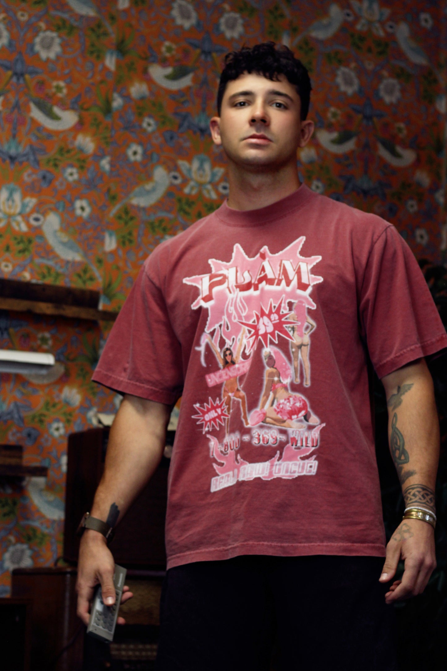 2000's Uncut T-Shirt